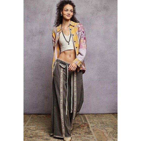 POL Printed Button Down Long Sleeve Exposed Seam Shirt - Picture 8 of 8